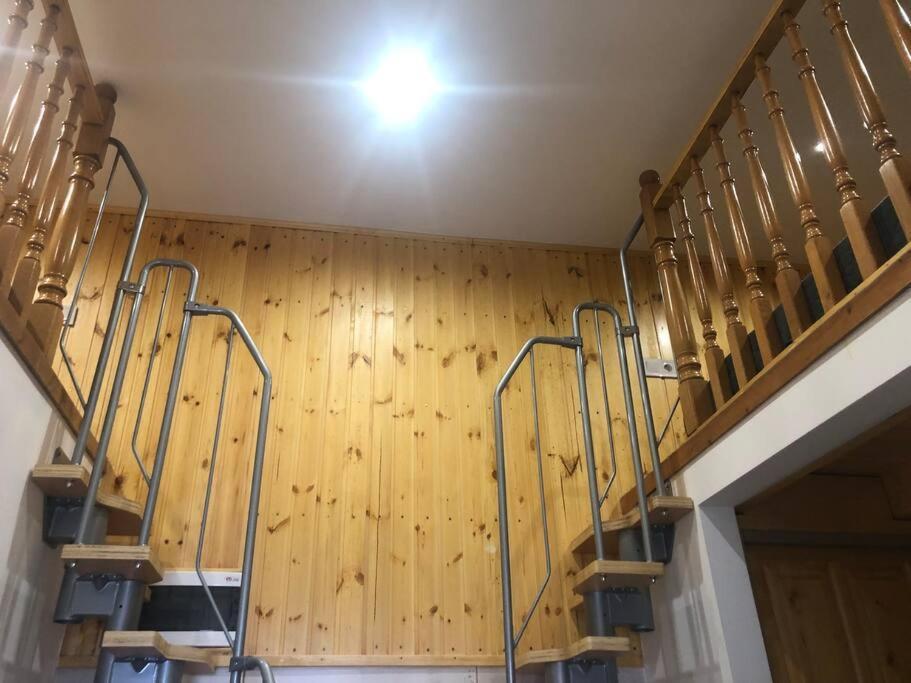 Mora Apartman 3. Kiskunfélegyháza Exterior foto